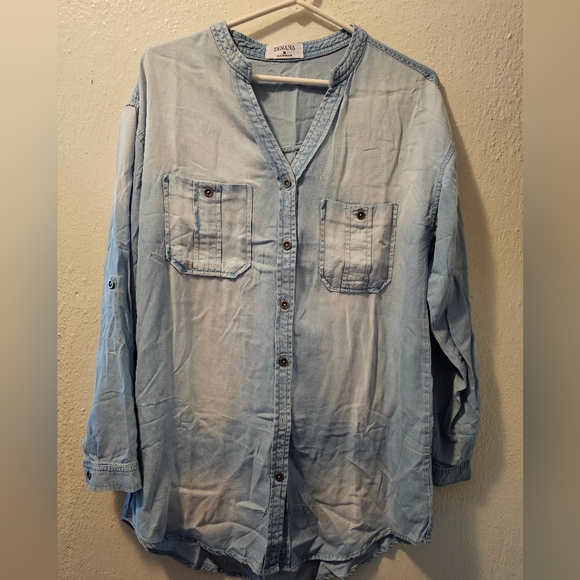 Zenana Outfitters Tops - Zenana Shirt Size Medium Top